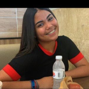 Meet your Posher, Juliana